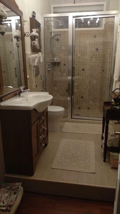 La Posadina House A Cagliari Locazioni Turistiche Brevi Bed & Breakfast Eksteriør bilde